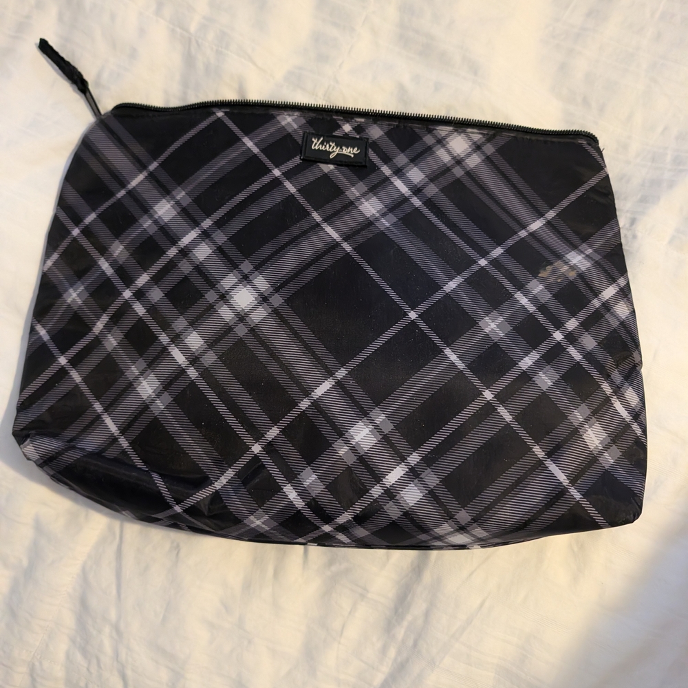 Black and Gray Insulated Thirty One Bag